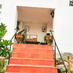 Nyaraló O Refúgio